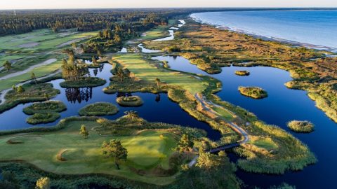 Lähde loppukesän reissulle Viroon ⛳️🛳🍷 Pelaa Virossa huippukuntoiset  kentät @parnubaygolflinks @whitebeachgolf @estoniangolf @golfxrae  #otepäägolf ➡️, By GoGolf